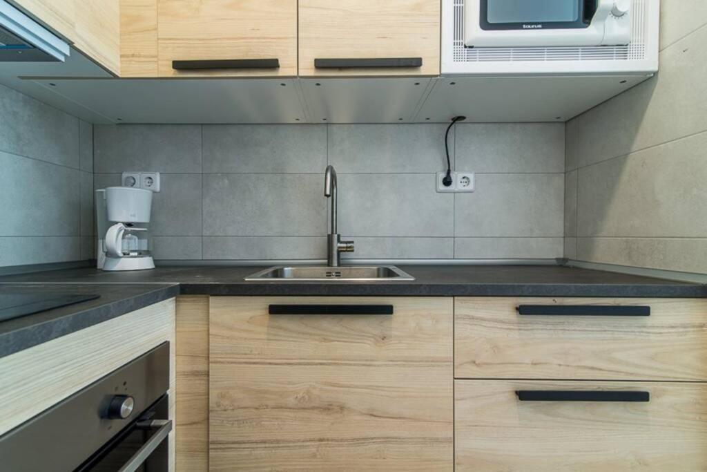 #15PIN-1 Apartamento de un dormitorio en Tetuán Madrid Exterior foto